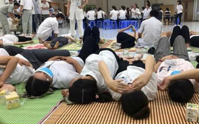 Nhiều công nhân tại nhà máy YAZAKI nghi bị ngộc độc khí lạ xảy ra hôm 8/7 vừa qua.