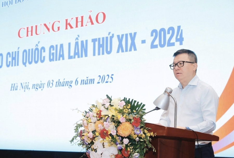 Ông Lê Quốc Minh, Ủy viên Trung ương Đảng, Tổng Biên tập Báo Nhân dân, Phó Trưởng Ban Tuyên giáo và Dân vận Trung ương, Chủ tịch Hội Nhà báo Việt Nam, Chủ tịch Hội đồng chung khảo Giải Báo chí quốc gia lần thứ XIX năm 2024. Ảnh: TTXVN