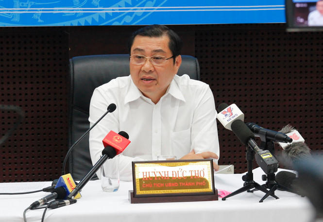 Ông Huỳnh Đức Thơ, người bị nhắn tin đe dọa.