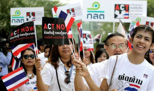 Một cuộc tuần hành chống tham nhũng tại Thái Lan.  (Ảnh: CHIANGRAI TIMES)
