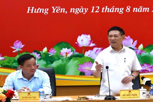 Phó Thủ tướng Chính phủ Hồ Đức Phớc phát biểu tại buổi làm việc.