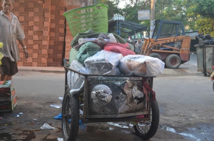 Gia sản của các chị, những người phụ nữ mưu sinh ve chai chỉ có vậy, không hơn, không kém.