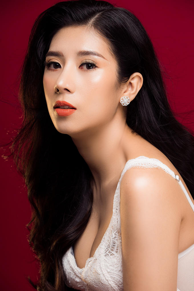 3 năm sau khi đạt danh hiệu Á khôi, Dương Yến Nhung hầu như không tham gia showbiz mà tập trung cho công việc kinh doanh, thiết kế thời trang và hoạt động thiện nguyện.