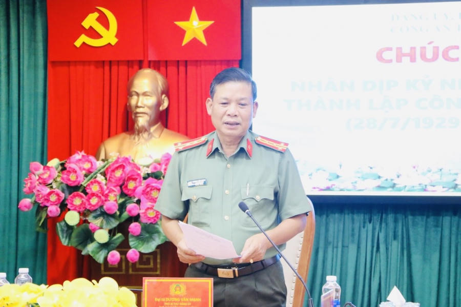 Phó Giám đốc Công an tỉnh đề nghị Ban Công đoàn tiếp tục phát huy vai trò trong chăm lo, hỗ trợ cán bộ, chiến sĩ