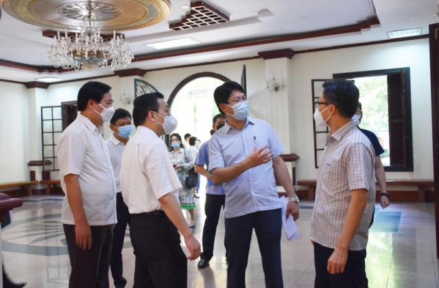 Phó Thủ tướng Vũ Đức Đam ghi nhận nỗ lực của Bộ Tư pháp trong công tác phòng, chống dịch Covid-19