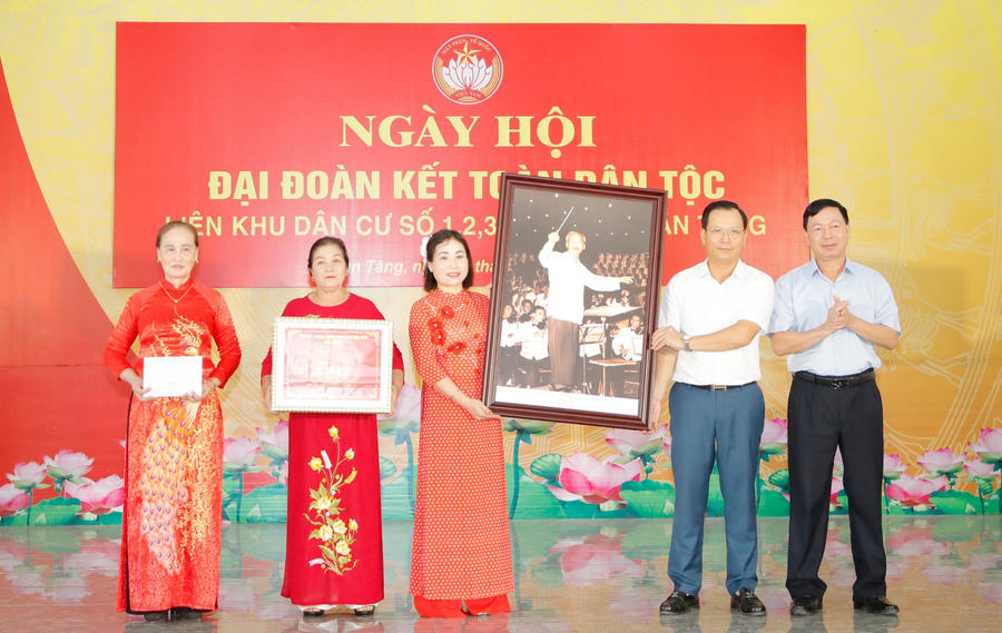 z4871107352877_ed272c4eb588eaa7b6858ee5d809f86c