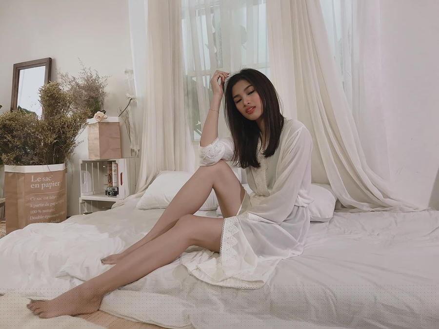 ngo ngang a hau bi tuoc danh hieu phai o nha thue, di lam bang xe may hinh anh 6