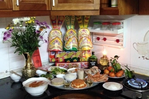 Mâm cỗ cúng ông Công ông Táo ngày 23 tháng Chạp. Ảnh minh họa.
