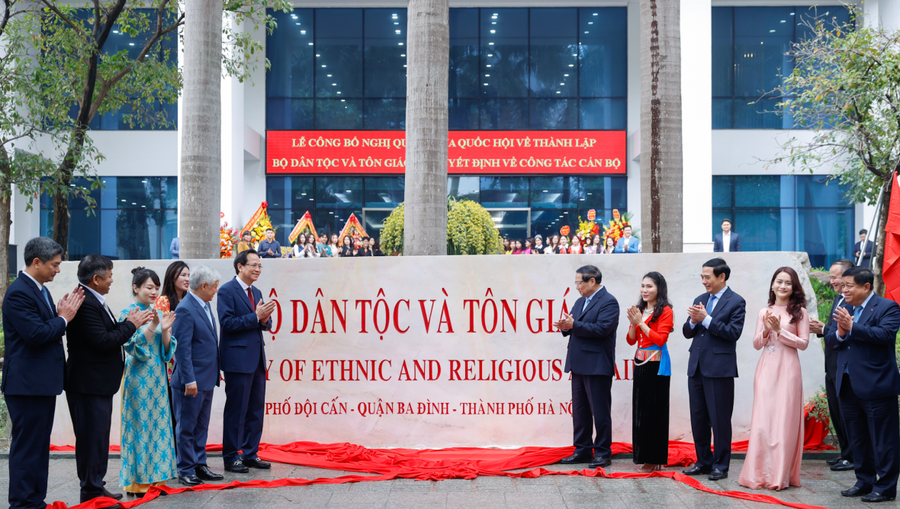 Nêu cao tinh thần đoàn kế, không để các thế lực thù địch, phản động chia rẽ khối đoàn kết dân tộc