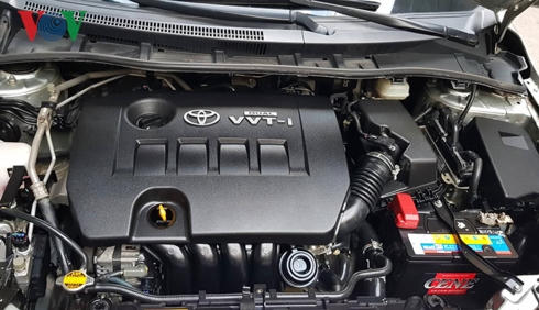 Kiểm tra dầu động cơ là điều rất quan trọng trên mỗi chiếc xe, vì nếu dầu không đảm bảo sẽ khiến động cơ nhanh xuống.