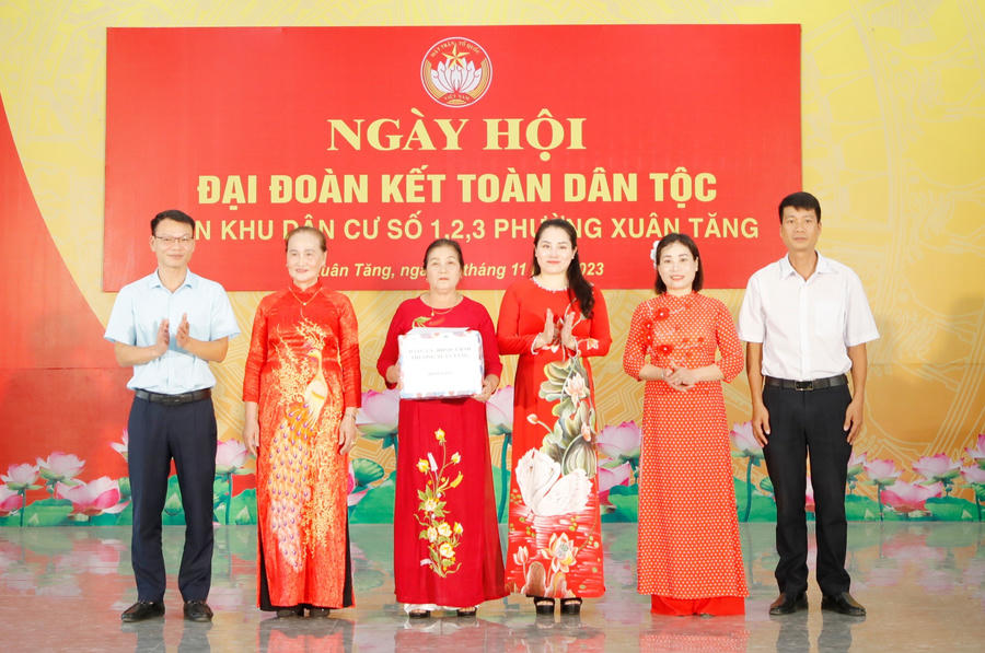 z4871107352959_edd068410e0359223127cd682bd21e66