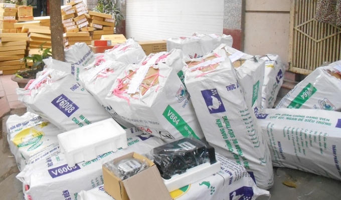 Số công tơ làm giả bị tịch thu tại Công ty Hoàng Lan (Ảnh: Nguyễn Xinh)