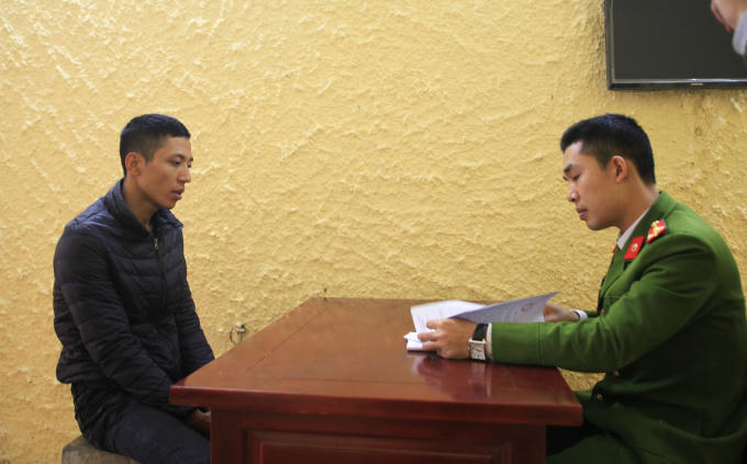 Ninh Quang Việt tại cơ quan điều tra (Ảnh do Công an Bắc Giang cung cấp).