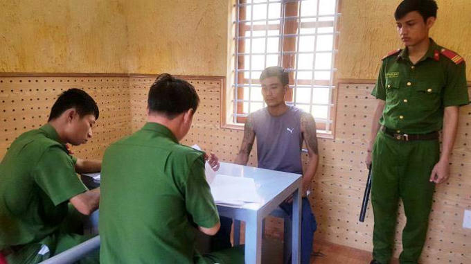 Đối tượng Phạm Văn Lương tại cơ quan công an.