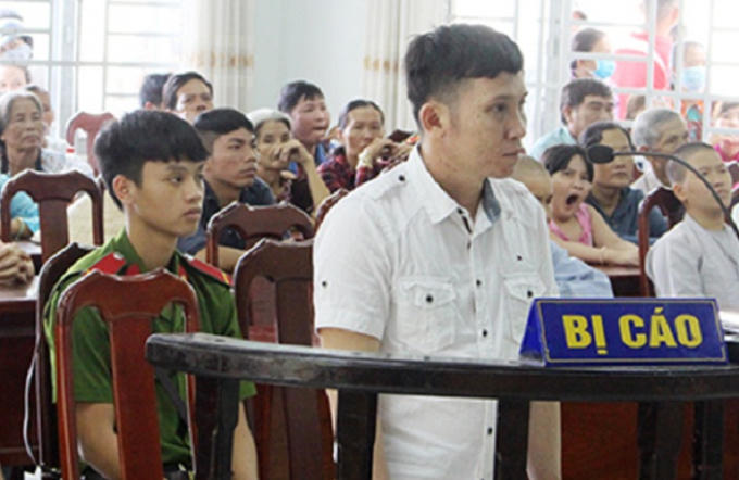 Bị cáo Dương Hoàng Long tại phiên xét xử. (Ảnh: báo Dân trí)