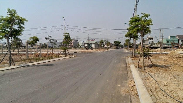 Giới cò đất đã sử dụng nhiều chiêu trò, bịa đặt thông tin không đúng sự thật, nhằm gây sốt giá đất để trục lợi.