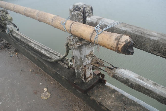 Ngay cả dây thừng loại lớn cũng được tận dụng tại đây. (Ảnh: Duy Ngợi).