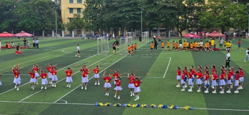 Giải là sân chơi bổ ích, tạo điều kiện cho các em rèn luyện thể chất, phát triển năng khiếu, đồng thời thắt chặt tinh thần đoàn kết, giao lưu học hỏi.
Giải là sân chơi bổ ích, tạo điều kiện cho các em rèn luyện thể chất, phát triển năng khiếu, đồng thời thắt chặt tinh thần đoàn kết, giao lưu học hỏi.
Giải là sân chơi bổ ích, tạo điều kiện cho các em rèn luyện thể chất, phát triển năng khiếu, đồng thời thắt chặt tinh thần đoàn kết, giao lưu học hỏi.
Giải là sân chơi bổ ích, tạo điều kiện cho các em rèn luyện thể chất, phát triển năng khiếu, đồng thời thắt chặt tinh thần đoàn kết, giao lưu học hỏi.
Giải là sân chơi bổ ích, tạo điều kiện cho các em rèn luyện thể chất, phát triển năng khiếu, đồng thời thắt chặt tinh thần đoàn kết, giao lưu học hỏi.
Giải là sân chơi bổ ích, tạo điều kiện cho các em rèn luyện thể chất, phát triển năng khiếu, đồng thời thắt chặt tinh thần đoàn kết, giao lưu học hỏi.
Giải là sân chơi bổ ích, tạo điều kiện cho các em rèn luyện thể chất, phát triển năng khiếu, đồng thời thắt chặt tinh thần đoàn kết, giao lưu học hỏi.