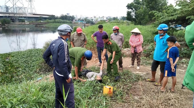 Lực lượng chức năng khống chế đưa về trụ sở