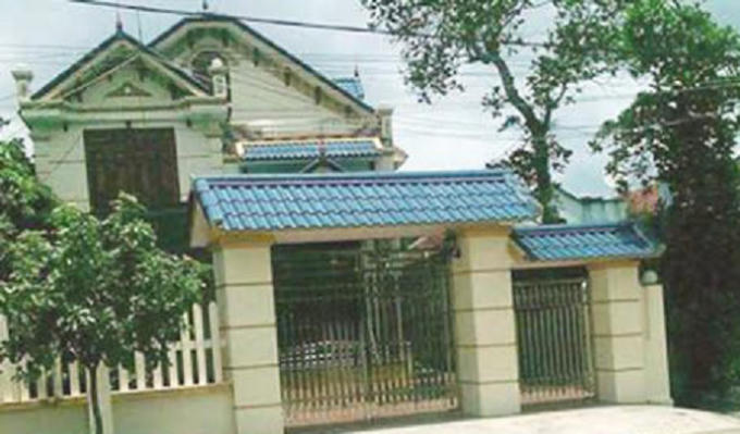 Ngôi nhà của Nguyễn Thị Thanh bị nhiều người từng tìm đến đòi nợ.