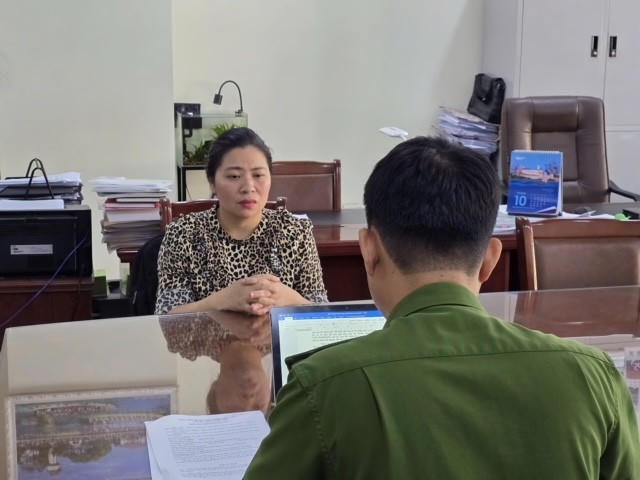 Đối tượng Vũ thu Thủy tại cơ quan Công an.