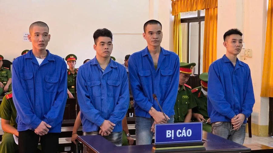 04 bị cáo tại phiên toà