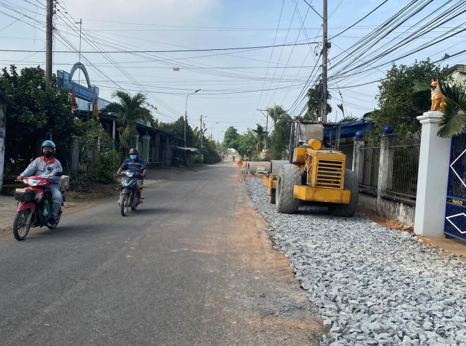 Tuyến đường Hương lộ 9 được mở rộng và nâng cấp.