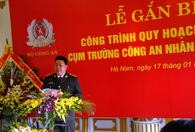 Trung tướng Bùi Văn Thành, Thứ trưởng Bộ Công an phát biểu tại buổi lễ.