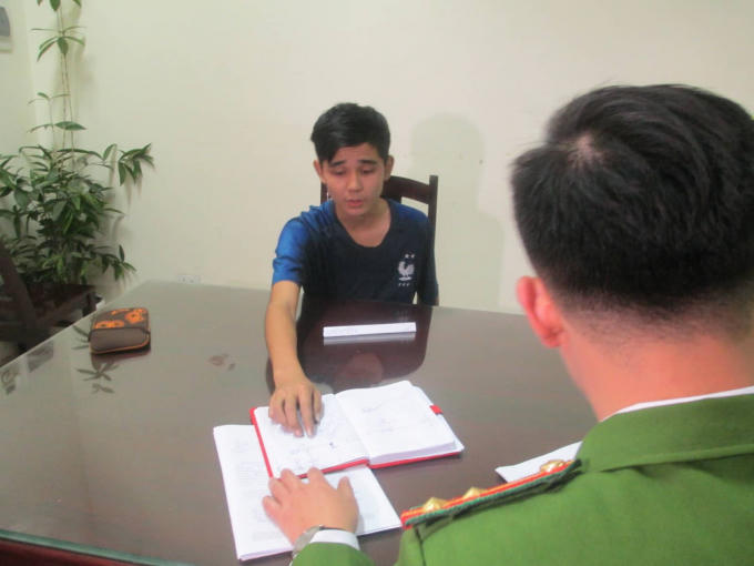 Nghi phạm tại cơ quan công an.