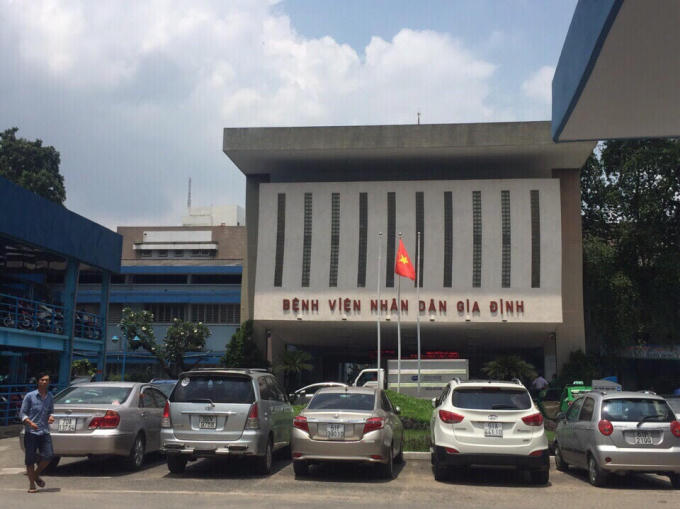 Bệnh viện Gia Định đang xảy ra những “bùng nhùng” trong đấu thầu trông giữ xe 2 bánh.