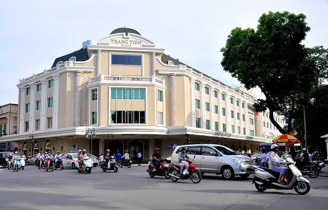 Audio địa ốc 360s: Các địa gia tư nhân mất cơ hội mua đứt Tràng Tiền Plaza.