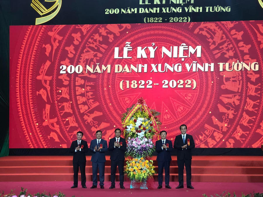 ky-niem-200-vt-1669040164