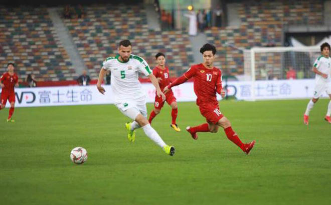 Chàng hậu vệ Ali Faez Atiyah (Iraq) được dân mạng truy lùng ráo riết.