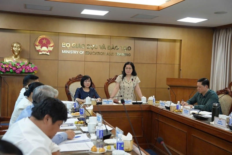 Thứ trưởng Bộ GD&ĐT Nguyễn Thị Kim Chi cho biết lãnh đạo Bộ sẽ chỉ đạo yêu cầu thực hiện nghiêm những vấn đề Đoàn kiểm tra nêu ra.