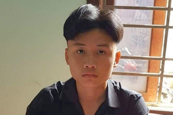 Đối tượng Hoài tại cơ quan điều tra. Ảnh: CACC.