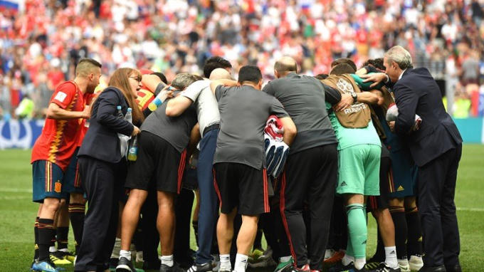 T&acirc;y Ban Nha vs Nga: Akinfeev người h&ugrave;ng của nước Nga