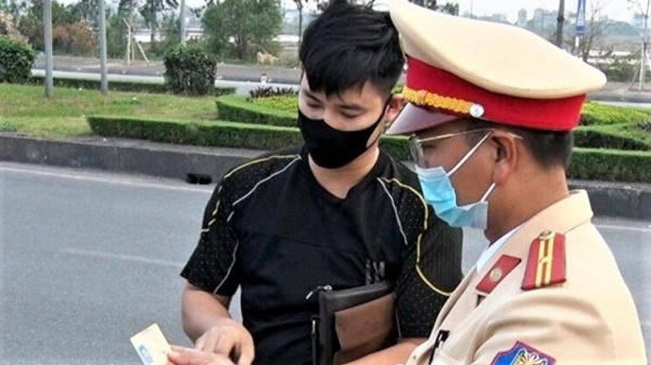 Gần 15.000 giấy phép lái xe quá hạn xử lý thế nào?