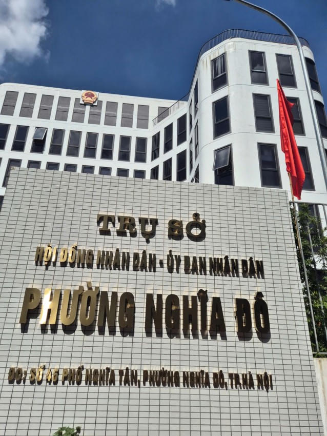 Trụ sở UBND phường Nghĩa Đô.