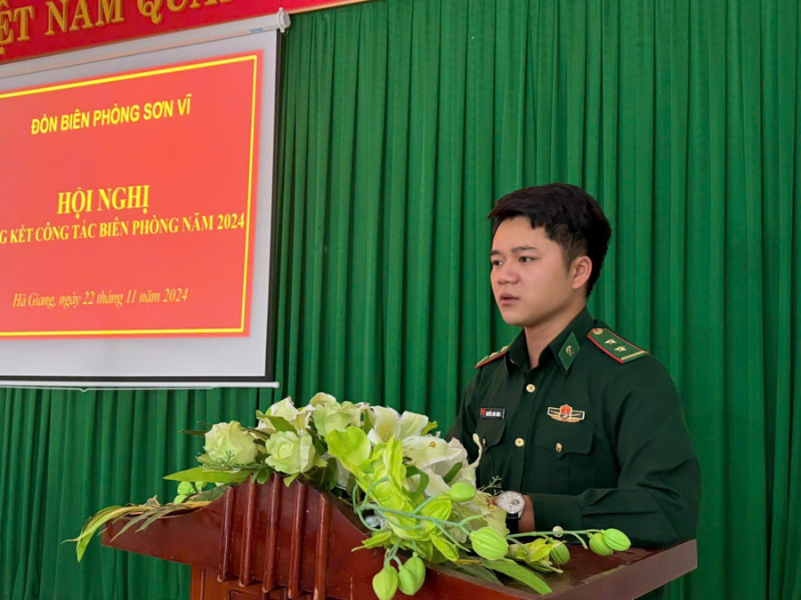 Trung úy Nguyễn Anh Khoa, Đội trưởng Đội phòng chống ma túy và tội phạm, Đồn BP Sơn Vĩ (BĐBBP tỉnh Hà Giang).