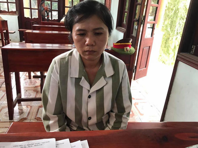 Phạm nhân Nông Thị Hường tâm sự với phóng viên.