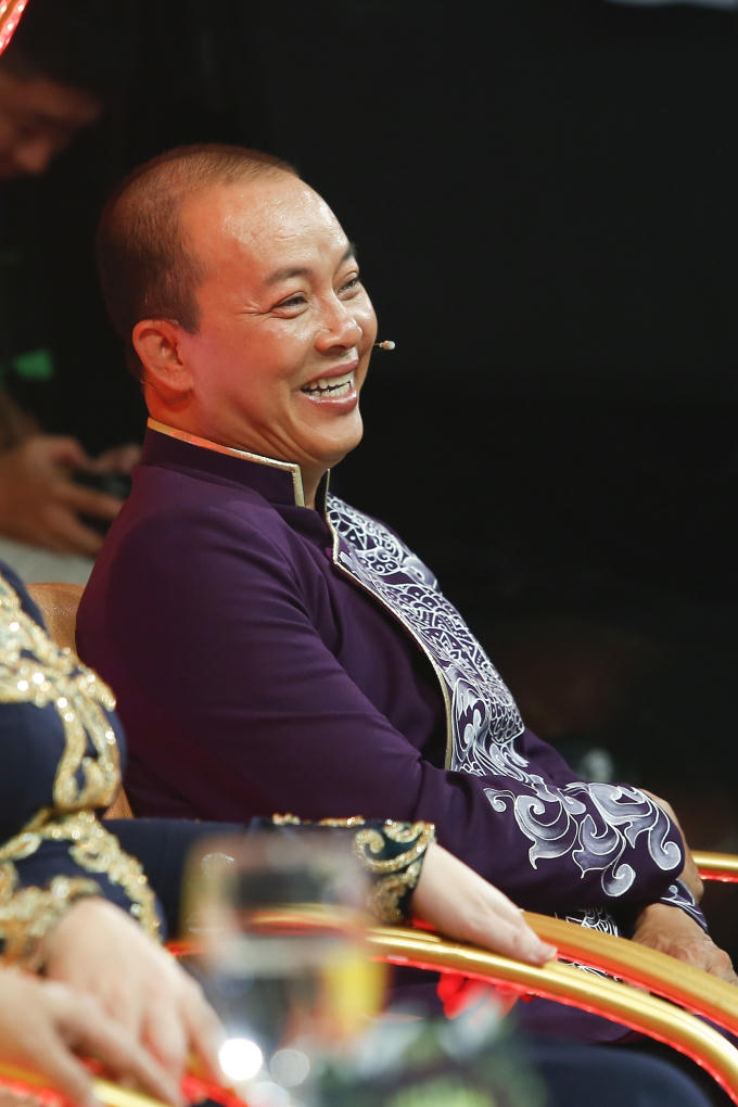 Minh Nh&iacute; ch&ecirc; bai Đức Hải, c&ocirc;ng khai gi&agrave;nh học tr&ograve; từ h&agrave;i ph&aacute;i tạp kỹ