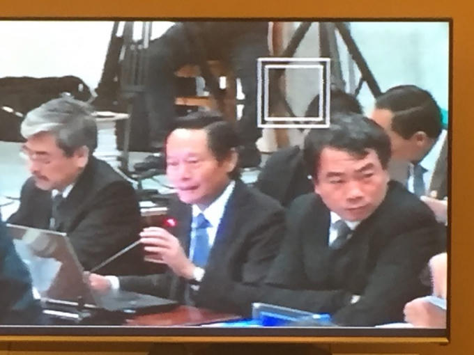 Luật sư bảo vệ cho ông Thăng hỏi bị cáo.