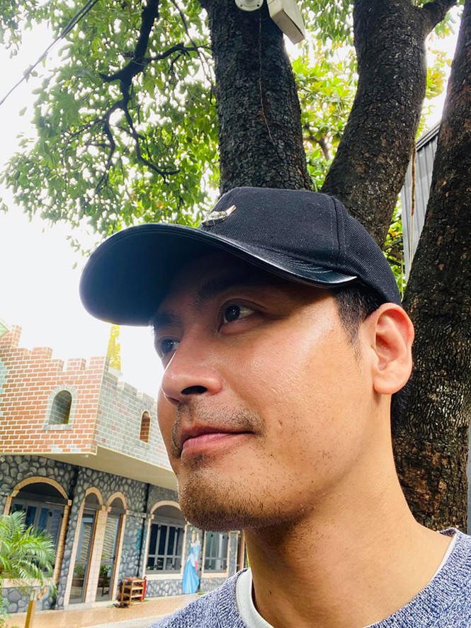 Giáng My diện áo tắm xẻ ngực sâu, gợi cảm hút hồn ở tuổi U50 - ảnh 7