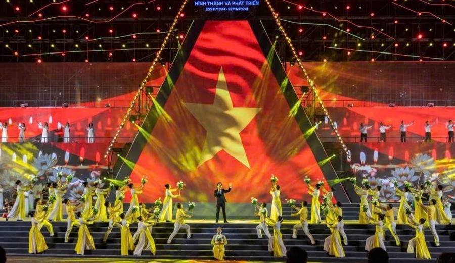 Chương trình nghệ thuật chào mừng tại lễ kỷ niệm