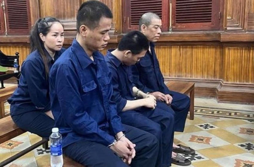 Các bị cáo trong vụ án buôn ma tuý.