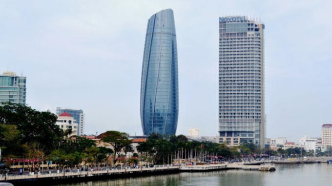 Địa ốc 24h: Những đ&aacute;m ch&aacute;y