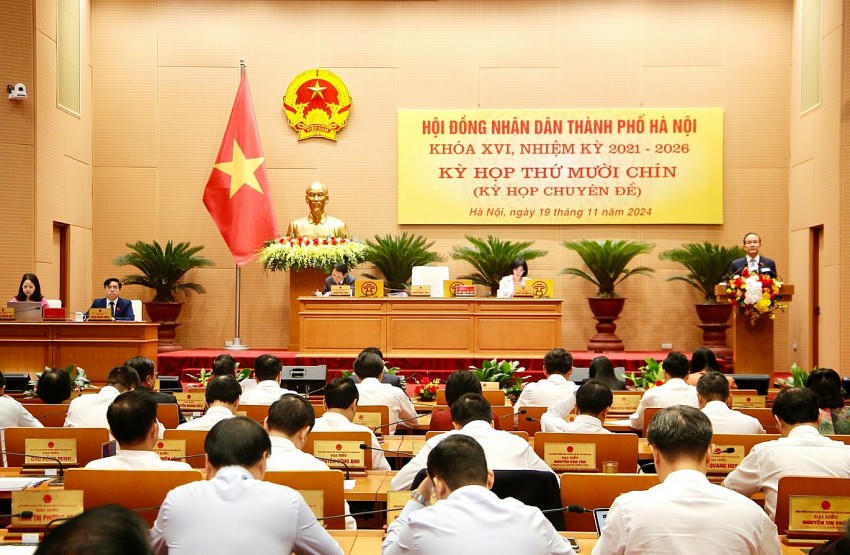 Quang cảnh kỳ họp.