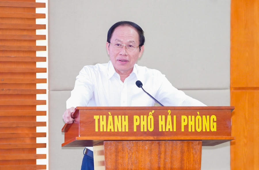 Ông Lê Tiến Châu - Bí thư Thành ủy Hải Phòng phát biểu tại hội nghị.