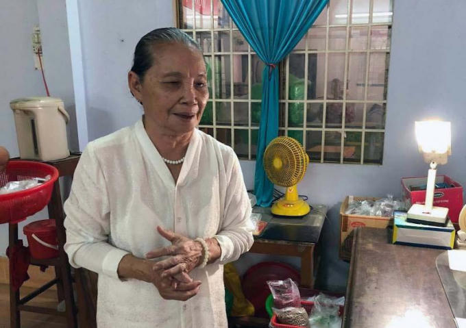 Bà Lâm Kim Xuyến – người vừa bị lực lượng chức năng phát hiện và tịch thu 114.000 viên thuốc đông dược thành phẩm không rõ nguồn gốc (VietnamNet)