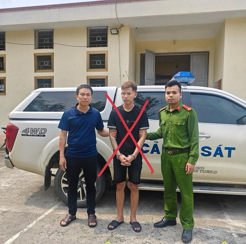 Đối tượng truy nã Lò Văn Huyện.